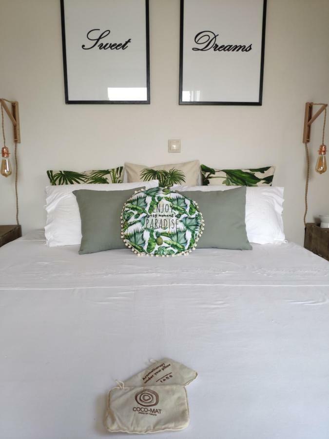 Olive Tree Cottage 2 Néa Péramos Kültér fotó
