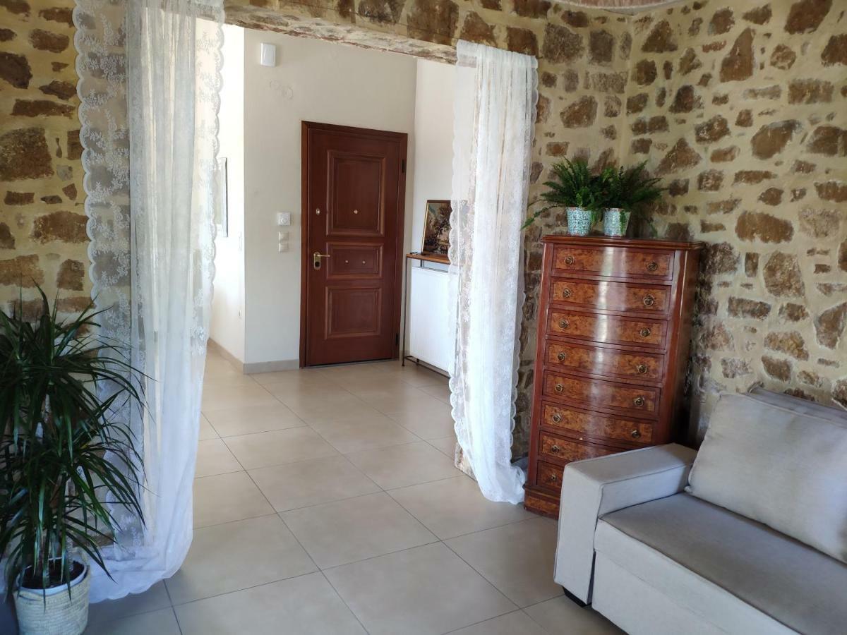Olive Tree Cottage 2 Néa Péramos Kültér fotó