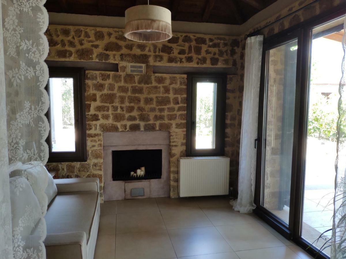 Olive Tree Cottage 2 Néa Péramos Kültér fotó
