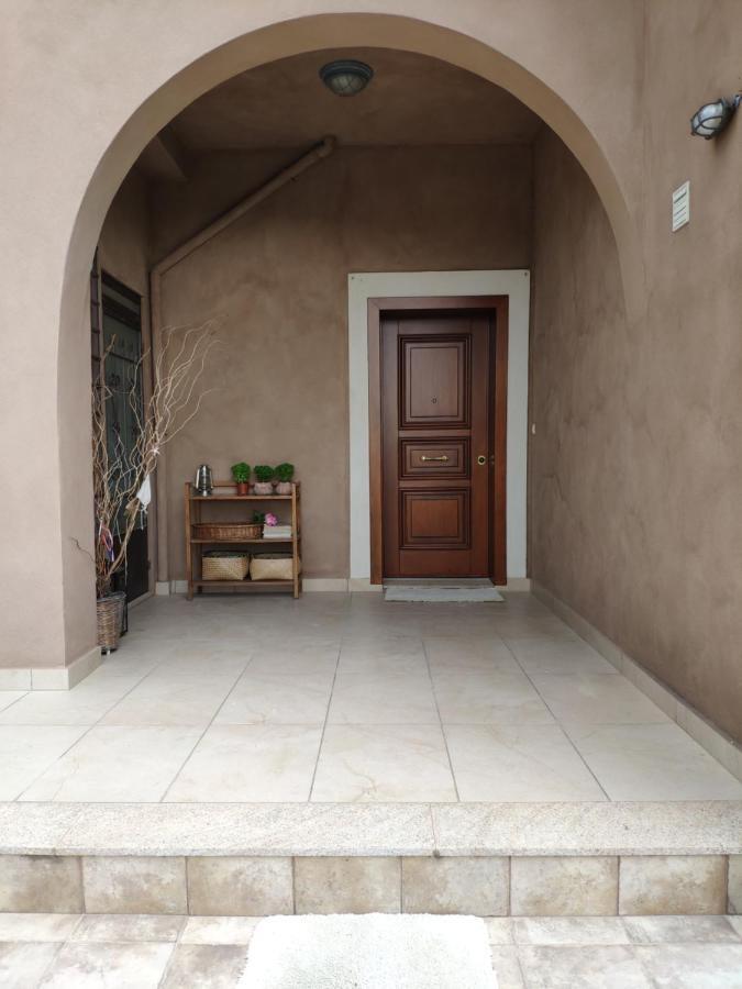 Olive Tree Cottage 2 Néa Péramos Kültér fotó